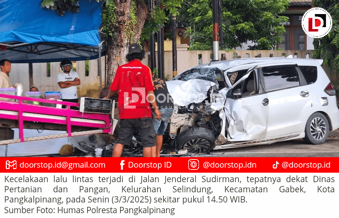 Tabrakan Suzuki Ertiga vs Dump Truk di Pangkalpinang, Pengemudi Ertiga Alami Patah Kaki