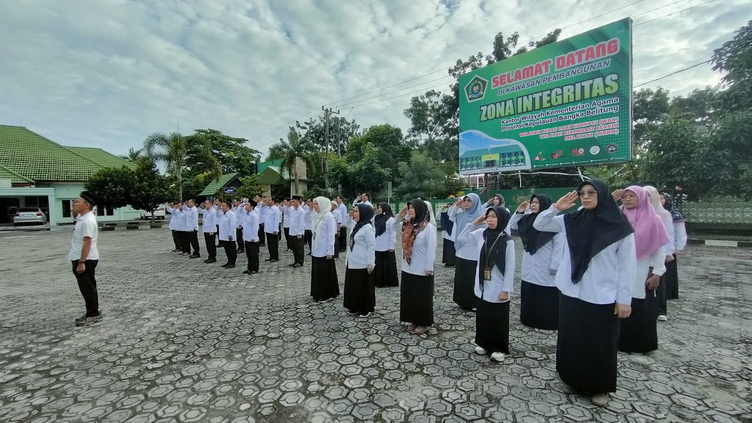 Peringati Hari Lahir Pancasila 2025, Kakanwil Kemenag Babel Ajak ASN Teguhkan Komitmen Ideologi Kebangsaan