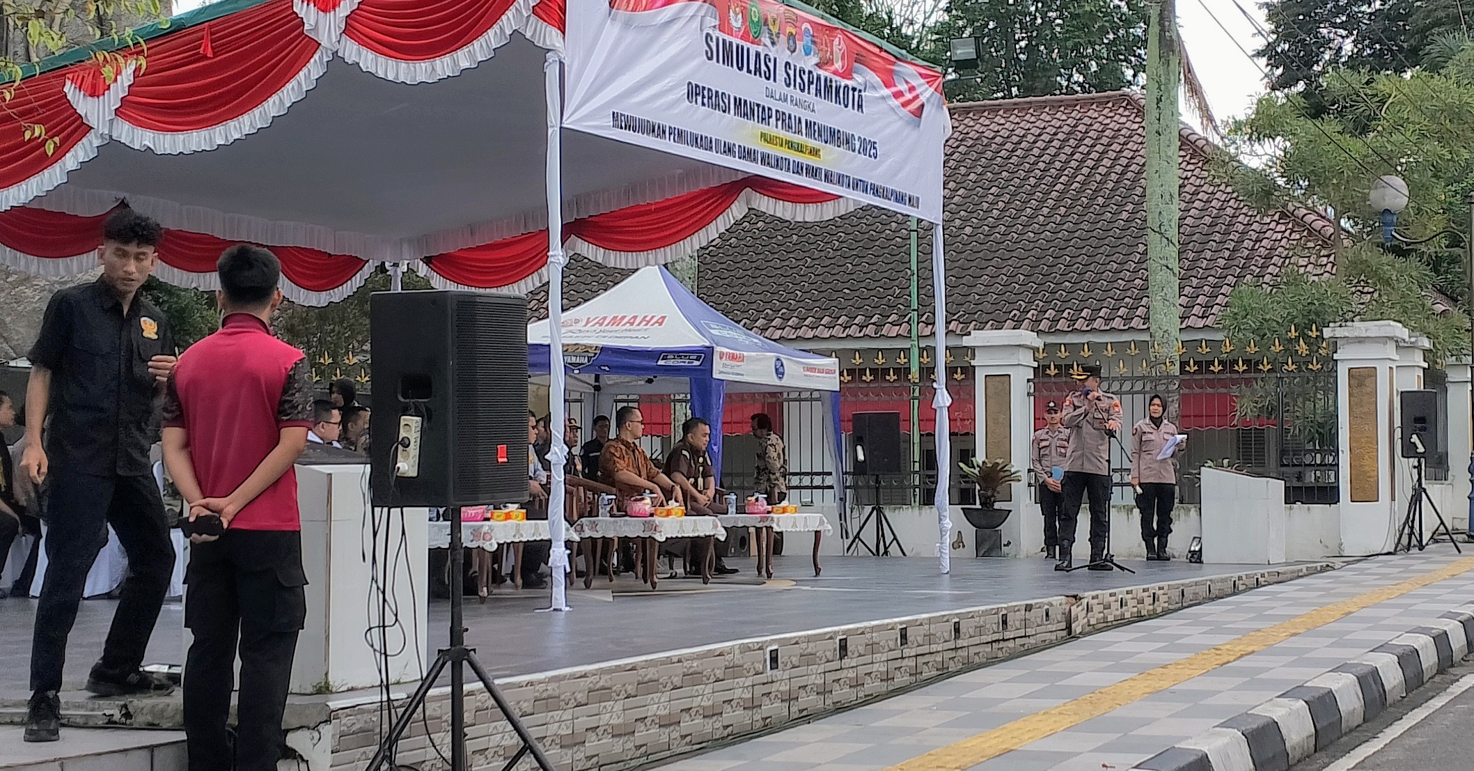 Wakapolresta Pangkalpinang, AKBP Rendra Oktha Dinata, mewakili Kapolresta, Kombes Pol Gatot Yulianto, menegaskan pentingnya kesiapan seluruh elemen dalam menghadapi Pilkada Ulang pada Agustus mendatang.