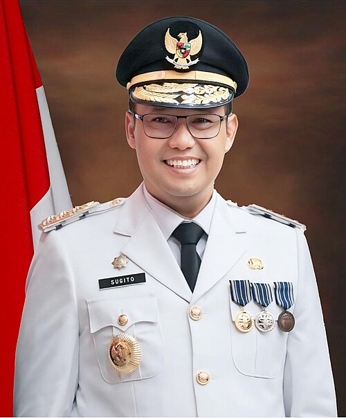 Sugito adalah mahasiswa program Doktoral Ilmu Pemerintahan_IPDN dan Pj. Gubernur Bangka Belitung 2024-2025, serta Staf Ahli Bidang Hubungan Antar lembaga Kementerian Desa dan Pembangunan Daerah Tertinggal.
