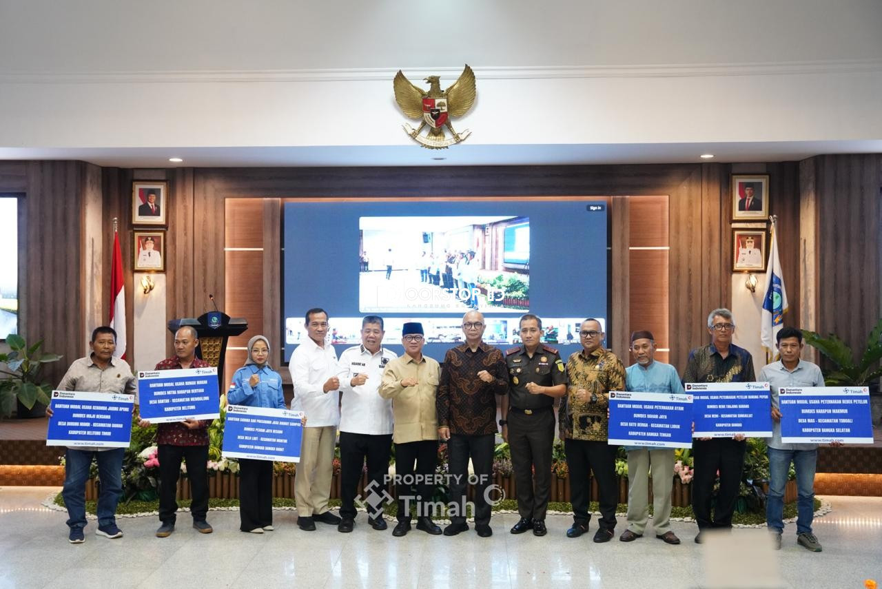 Wujudkan Kesejahteraan dan Kemandirian Desa, PT Timah Serahkan Bantuan untuk 18 BUMDes di Babel
