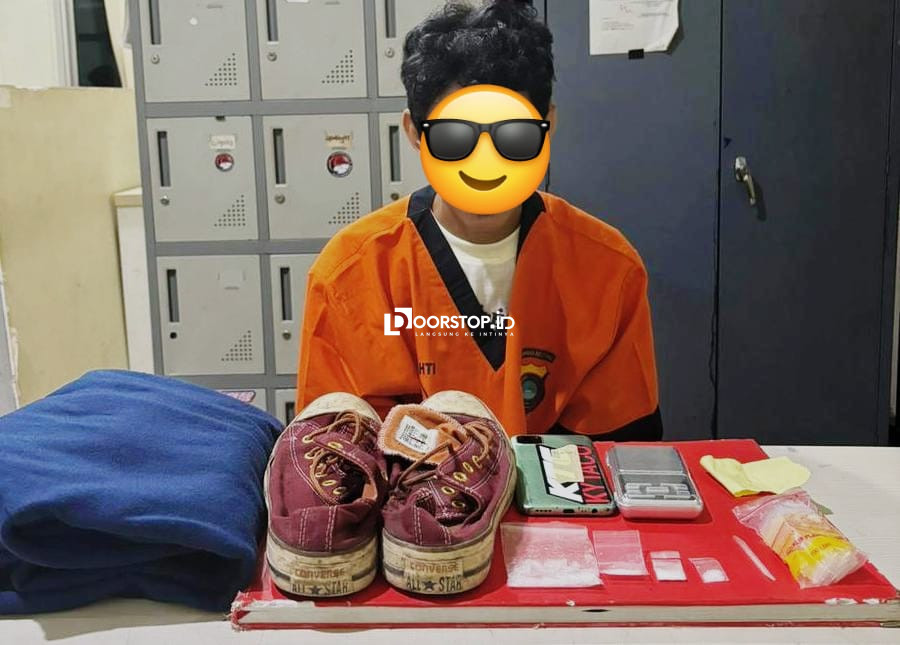 Buruh Harian Lepas Ditangkap di Pasir Putih, Polisi Temukan Timbangan dan Sabu Siap Edar