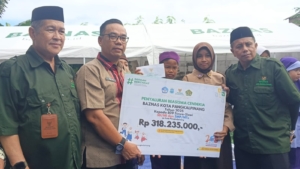 Sekda Mie Go Apresiasi Penyaluran 809 Beasiswa Cendekia BAZNAS Pangkalpinang