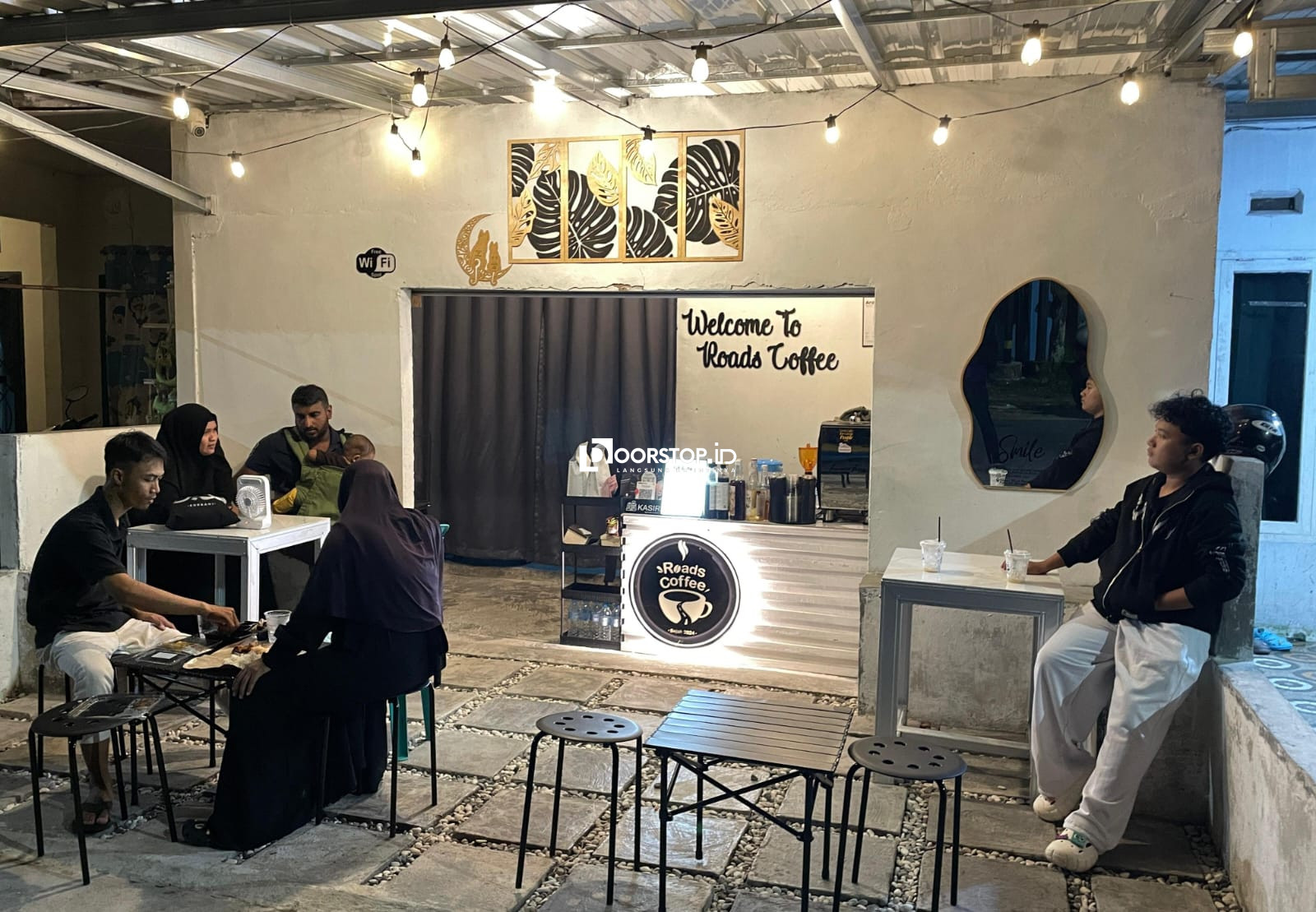 Roads Coffee, Tempat Nongkrong Asik dengan Cita Rasa Kopi dan Menu Variatif di Pangkalpinang