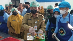 Sekda Mie Go Resmikan SPPG Air Kepala Tujuh: Semakin Banyak SPPG, Semakin Banyak Siswa Terlayani