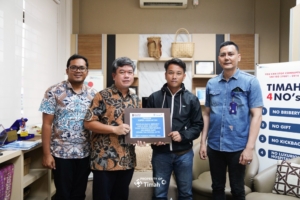 PT Timah Bantu Biaya Pengobatan Ropianti, Korban Penyiraman Air Keras di Pangkalpinang