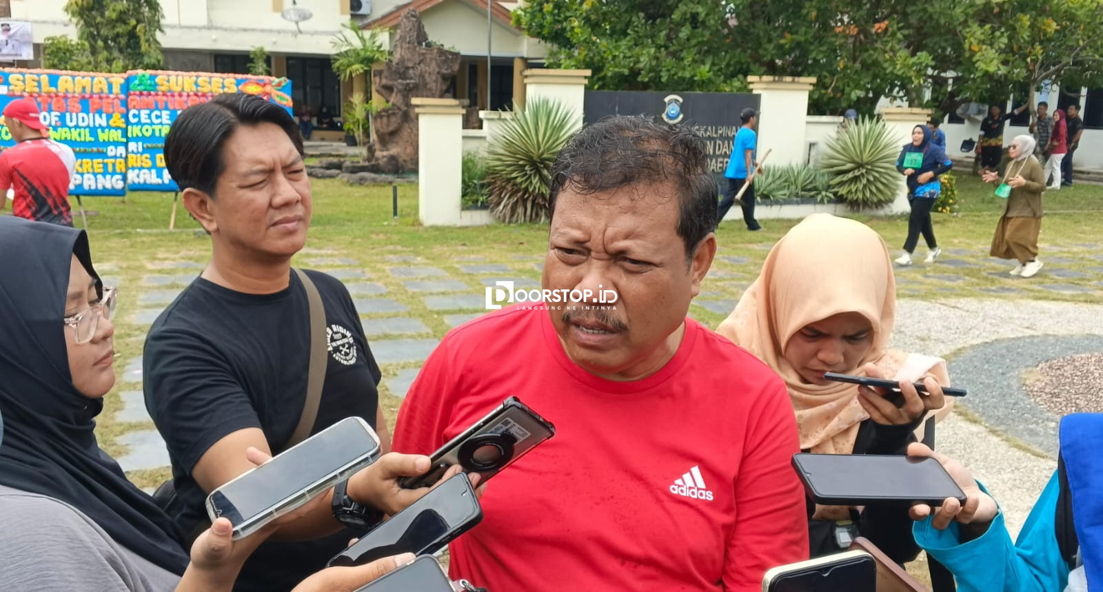 Udin Canangkan Gotong Royong Tiap Jumat dan Bangun 7 TPST 3R Kurangi 70 Persen Sampah