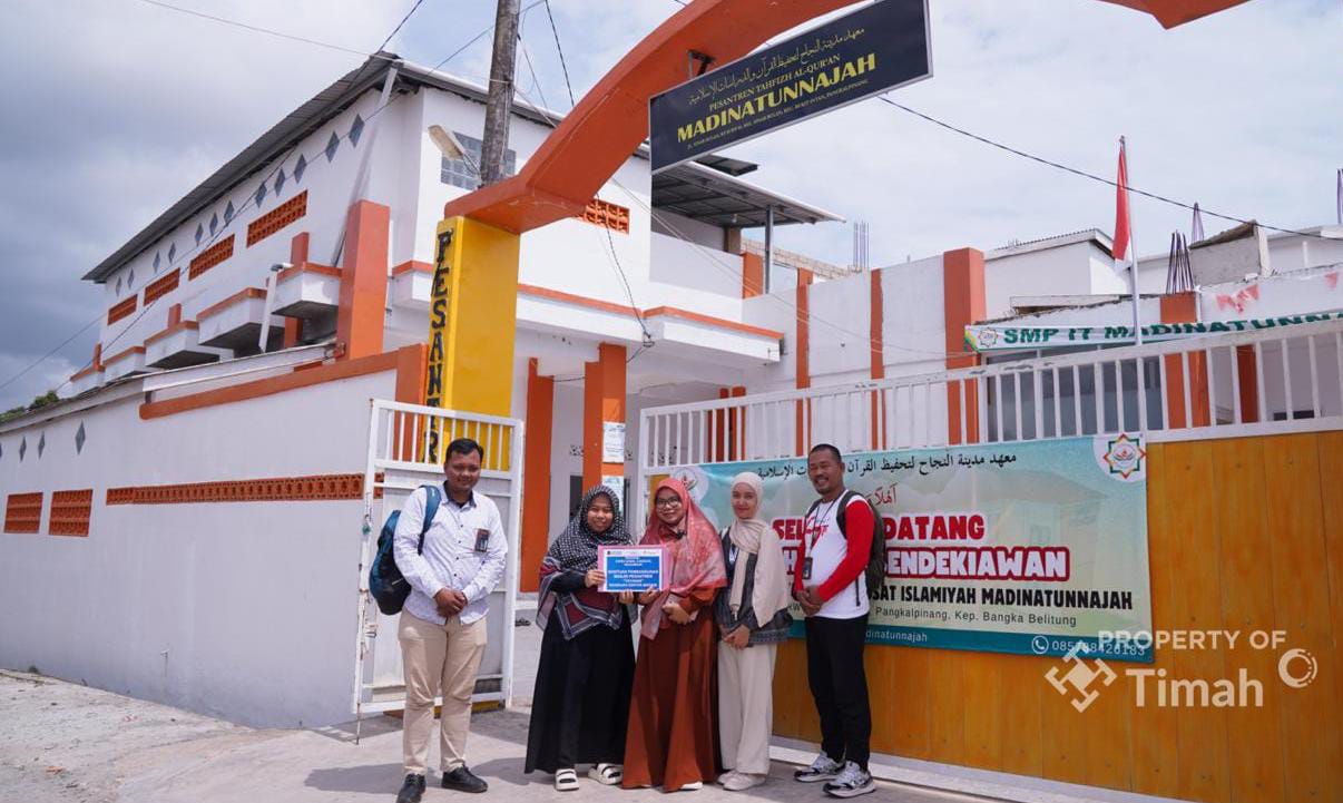 PT TIMAH Tbk Serahkan Bantuan Pembangunan Masjid Yayasan Khodijah Center Madani