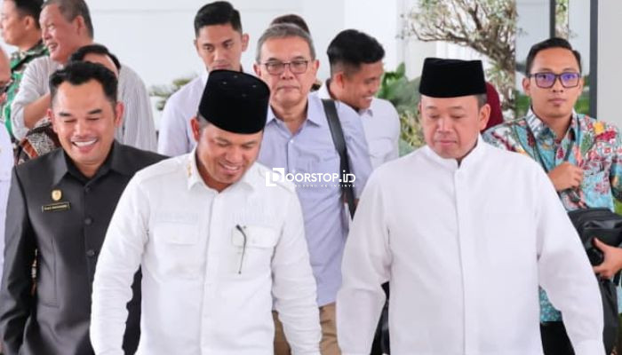 Rapatkan Barisan Kepala Daerah se-Kaltim, Menteri Nusron: Penyelesaian Masalah Pertanahan Harus Berbasis Kemanusiaan
