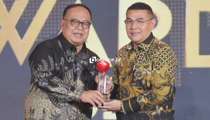 Konsisten Jalankan Reforma Agraria, Kementerian ATR/BPN Raih Rural Development & Regional Equity di CNN Indonesia Award 2025