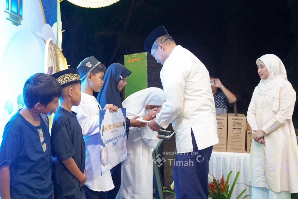 Senyum Nazwa di Safari Ramadan, PT TIMAH Berbagi Kebahagiaan bersama Anak Yatim dan Piatu di Kabupaten Bangka