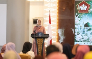 BKOW Babel Salurkan 180 Paket Sembako hingga Luncurkan Mars Ciptaan Noni Hidayat