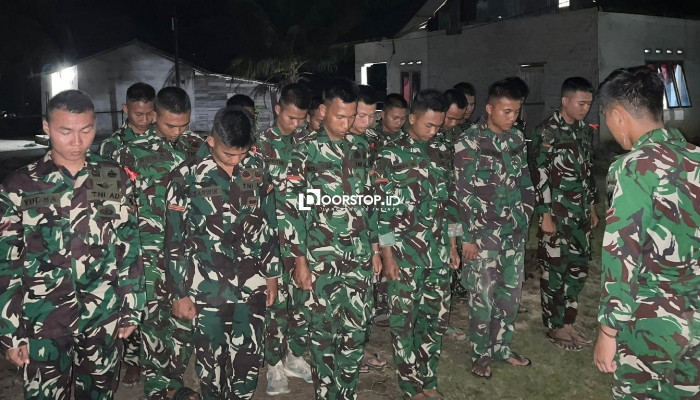Tetap Apel dan Tarawih Selama Ramadan, Satgas TMMD Ke-127 Kodim 0432/Basel Jaga Disiplin dan Ibadah di Pulau Lepar