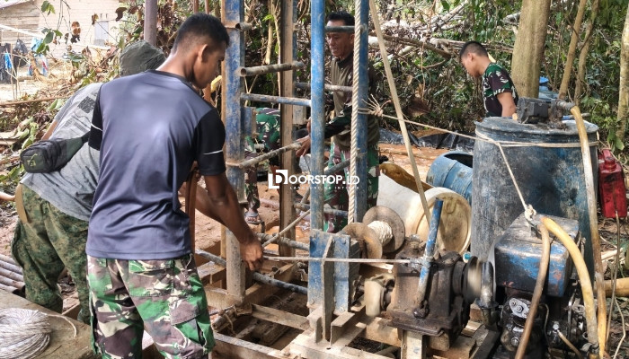 Satgas TMMD ke-127 Kodim 0432/Basel Bangun Sumur Bor Titik Kedua di Desa Penutuk