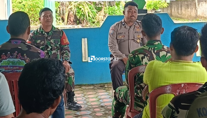 Sinergi TNI-Polri, Satgas TMMD ke-127 Kodim 0432/Basel Beri Penyuluhan Kamtibmas di Pulau Lepar