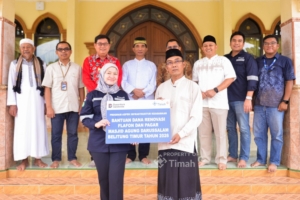 Dukung Fasilitas Rumah Ibadah, PT TIMAH Tbk Salurkan Bantuan untuk Masjid Agung Darussalam Beltim