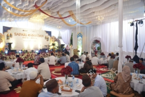 Safari Ramadan PT TIMAH di Bangka Selatan, Rajut Kebersamaan dan Serahkan Bansos