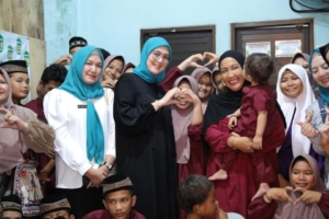 Peringati HKG PKK ke-54, Bunda Noni Ajak Anak Panti Muara Kasih Bunda Tersenyum Melalui Program Berseri