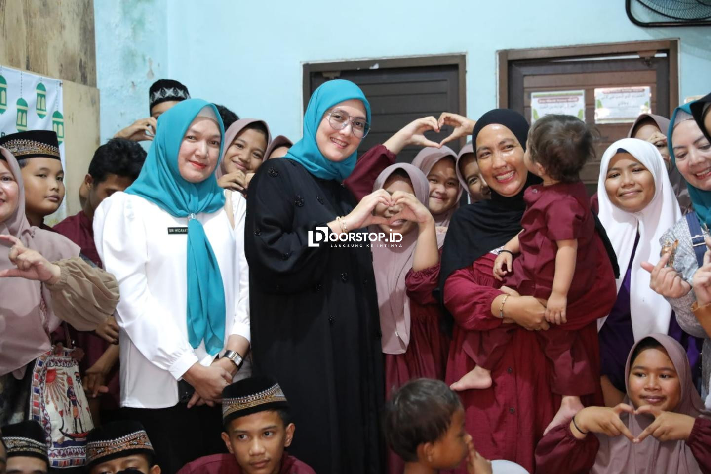 Peringati HKG PKK ke-54, Bunda Noni Ajak Anak Panti Muara Kasih Bunda Tersenyum Melalui Program Berseri