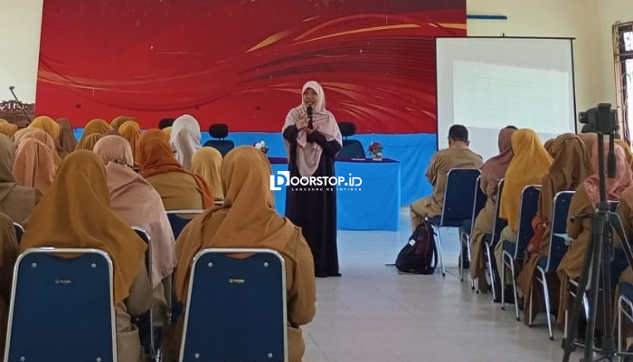 Workshop Cegah Bullying Diikuti 150 Guru se-Bangka Tengah, Peneliti Rokayah Sampaikan Konsep Pembelajaran Kepemimpinan Anak