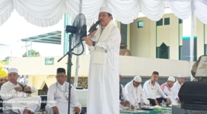Lepas 27 Calon Jemaah Haji Tua Tunu, Prof Udin: Berangkatlah dengan Hati yang Bersih