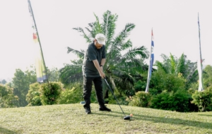 Wali Kota Pangkalpinang Resmi Buka Turnamen Golf Ceng Beng Cup, Meriahkan Tradisi dan Pererat Kebersamaan Antarwarga
