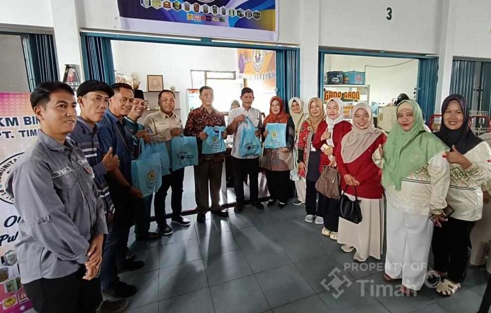 PT TIMAH Resmikan Gerai Komunitas UMKM dan Kreatif di Pelabuhan Tanjung Maqom Kundur