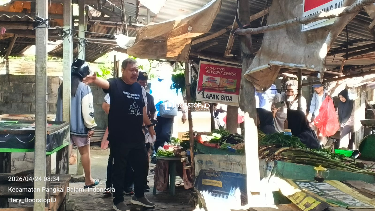 Jumat Asri di Pasar Rumput dan Jerambah Gantung, Prof Udin Sampaikan Ini