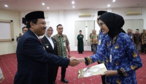 Wali Kota Lantik PNS Pemkot Pangkalpinang Formasi 2024