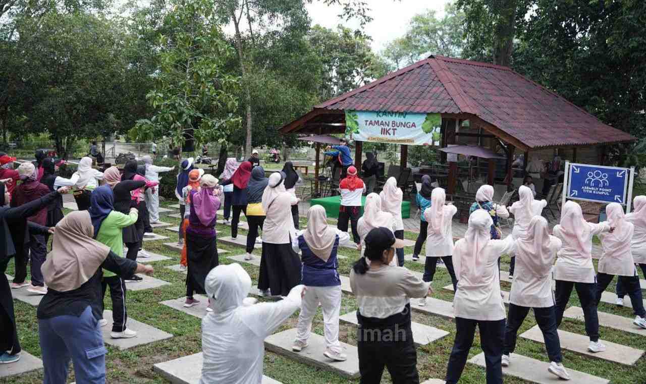 PT TIMAH Ajak Masyarakat Hidup Sehat Lewat Senam Bersama di Tins Green Garden Foresttree