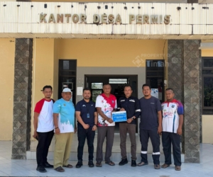 PT TIMAH Dukung Turnamen Voli dan Jalan Santai Warga Desa Permis