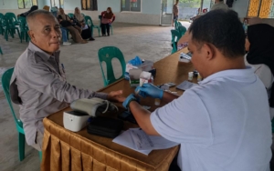 Mobil Sehat PT TIMAH Hadir di Desa Padang, Beri Pelayanan Kesehatan Gratis