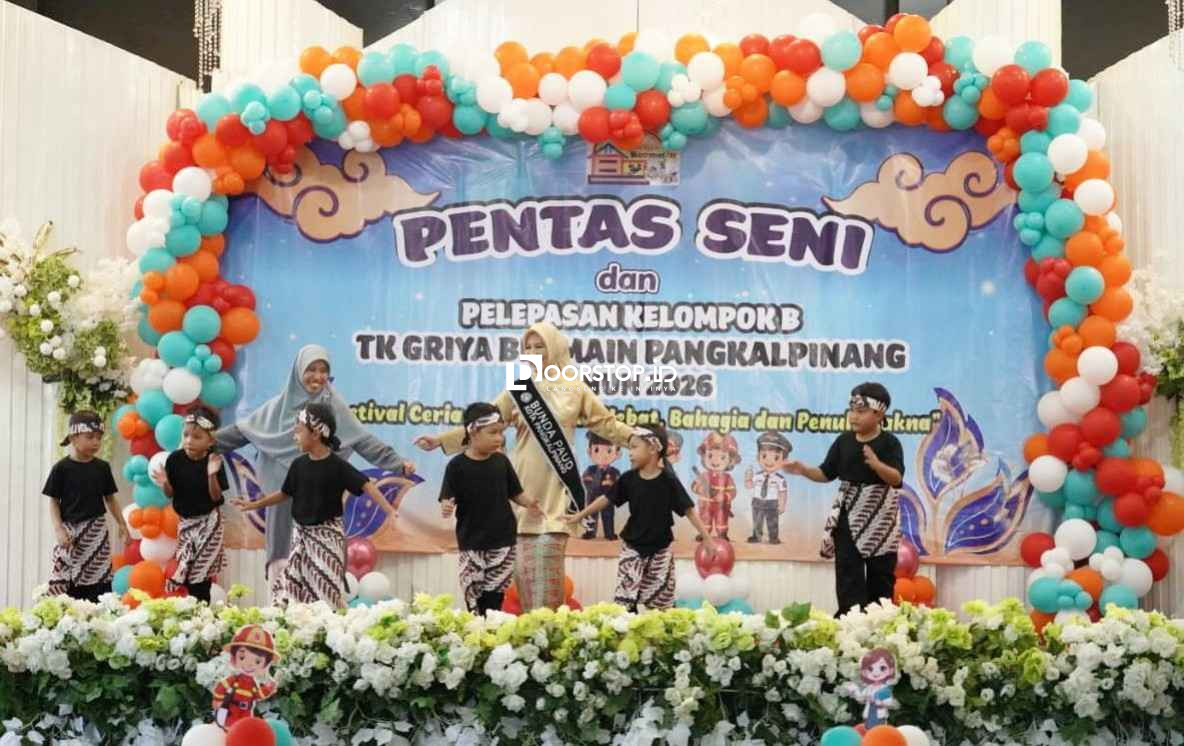 Hadiri Pelepasan Siswa TK Griya Bermain, Susanti Saparudin Tekankan Sinergi Sekolah-Keluarga