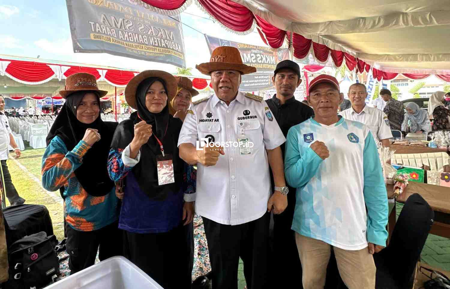 Tinjau Stan LKS-FLS3N 2026, Gubernur Babel Borong Produk dan Motivasi Siswa Babel