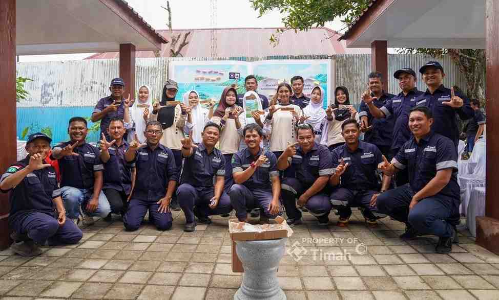 Menulis Jejak Pemulihan Alam, 17 Karyawan PT TIMAH Luncurkan Buku SELARAS