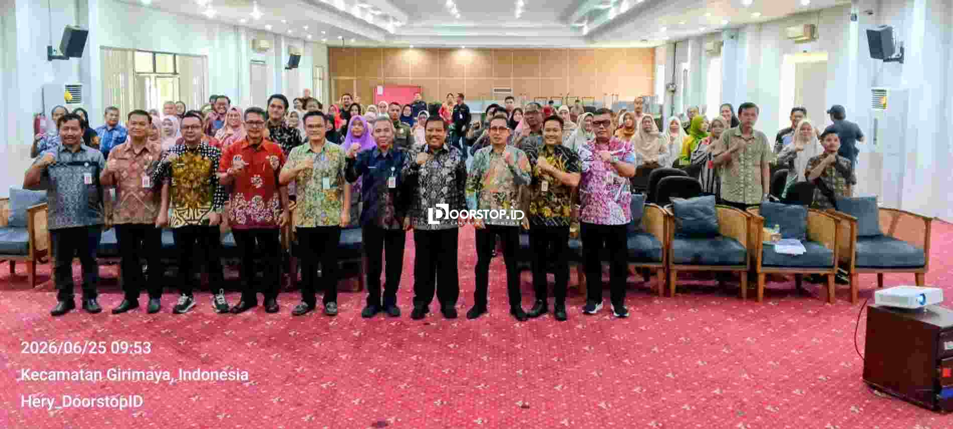 Buka Evaluasi Kinerja, Wali Kota Pangkalpinang Tekankan Konsistensi Pelayanan Publik Perangkat Daerah