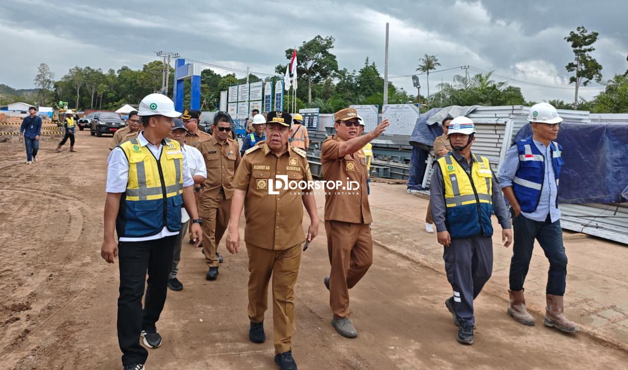 Gubernur Babel Tinjau Lahan Sekolah Unggulan Garuda di Belitung Timur