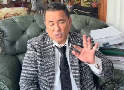 Sempat Sentak Wartawan “Lu Punya Otak Gak”, Hotman Paris Akhirnya Minta Maaf