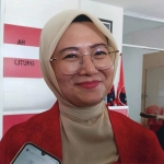 Cece Dessy Apresiasi Totalitas Peserta Kompetisi Desain Kebaya Fatmawati Trophy Regional 4