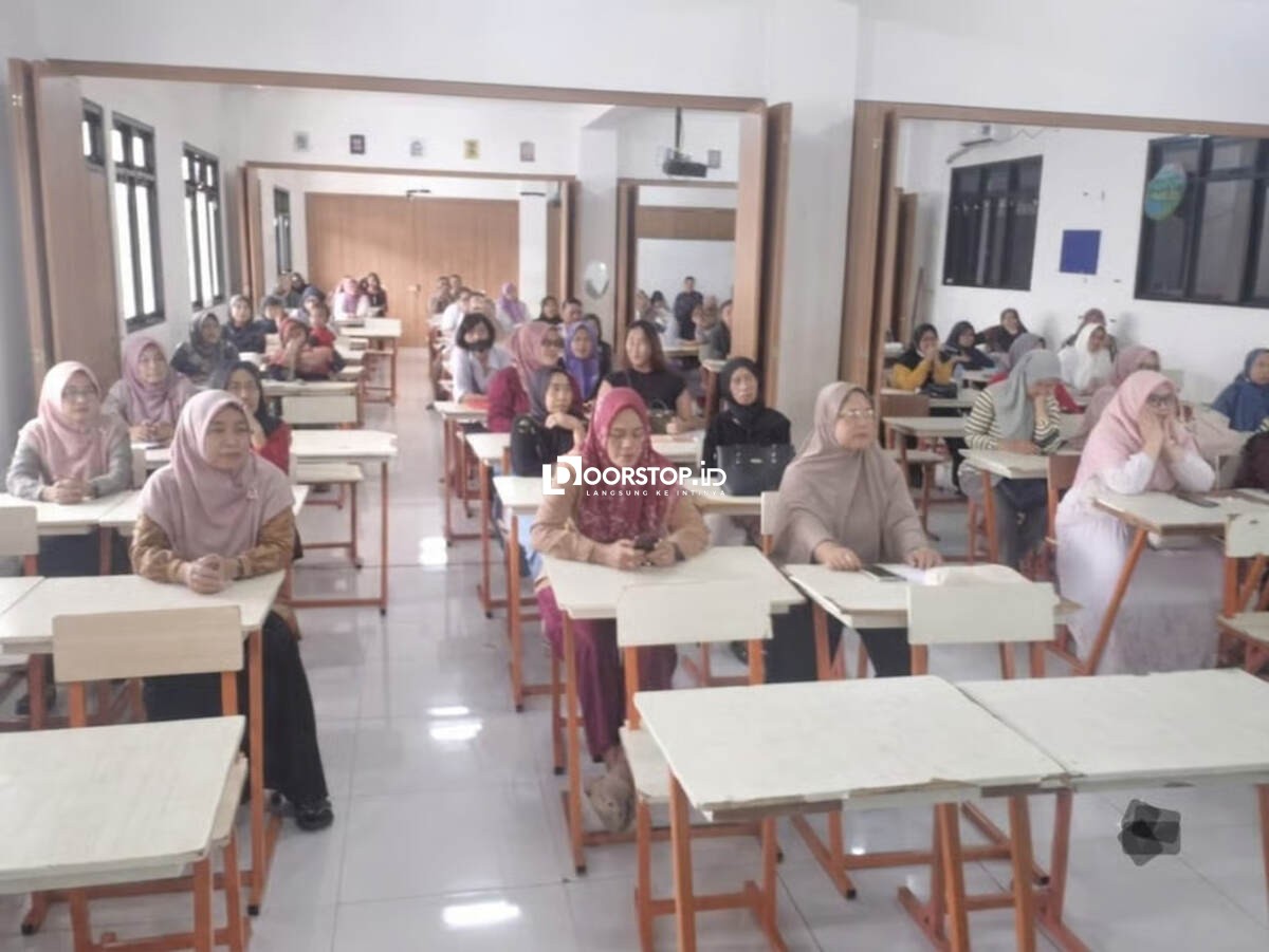 BRI KCP Pangeran Jayakarta Gelar Sosialisasi Junio Smart di SMA 1 Cawang Baru