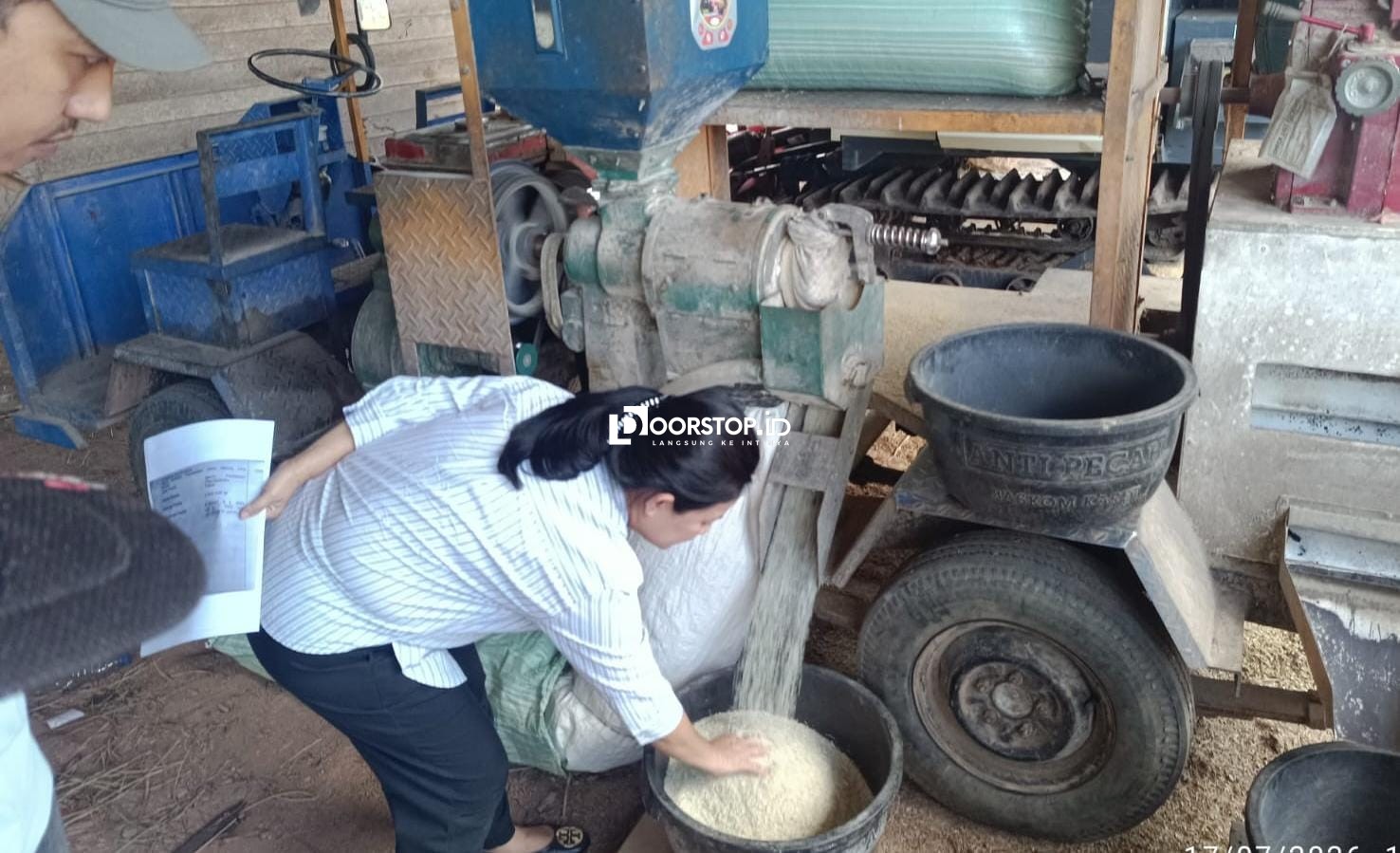 Rina Tarol Desak Pemda Perkuat UPJA dan Atasi Alih Fungsi Lahan di Desa Rias