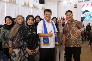 Gubernur Babel Ajak Ratusan Calon Lulusan UBB Jadi Pencipta Lapangan Kerja