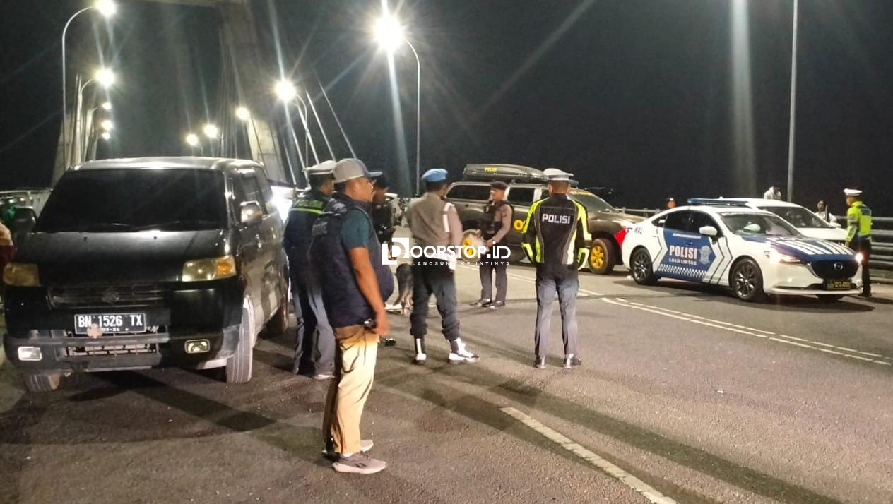 Tim URC Polda Babel Gelar Patroli Malam, Sasar GOR dan Jembatan EMAS, Antisipasi Potensi Aksi Kriminalitas