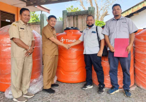 PT TIMAH Berkolaborasi dengan BPBD Bangka Barat Hadirkan Tangki Air Bersih bagi Warga