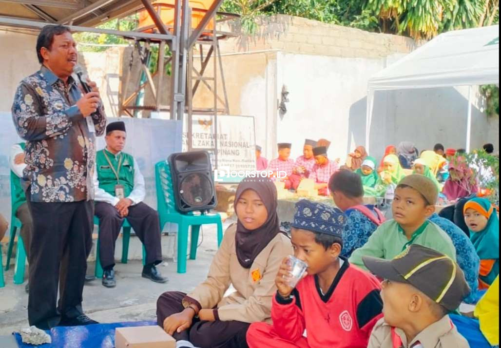 Salurkan Beasiswa Cendekia, Wali Kota Pangkalpinang Apresiasi Kepedulian Warga Berzakat