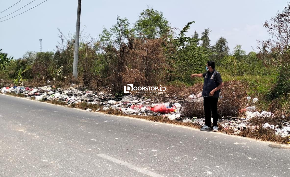 Warga Kucing-kucingan dengan CCTV, Sampah di Jembatan Jerambah Gantung Pangkalpinang Kembali Menumpuk