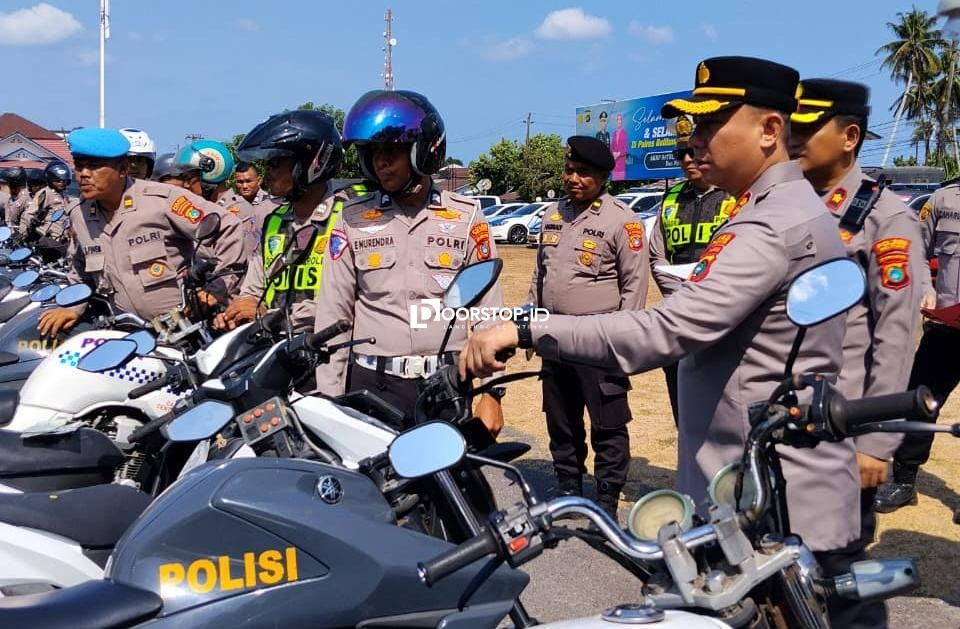 Pastikan Kendaraan Siap Operasional, Kapolres Belitung Laksanakan Pemeriksaan Ranmor R2 dan R4