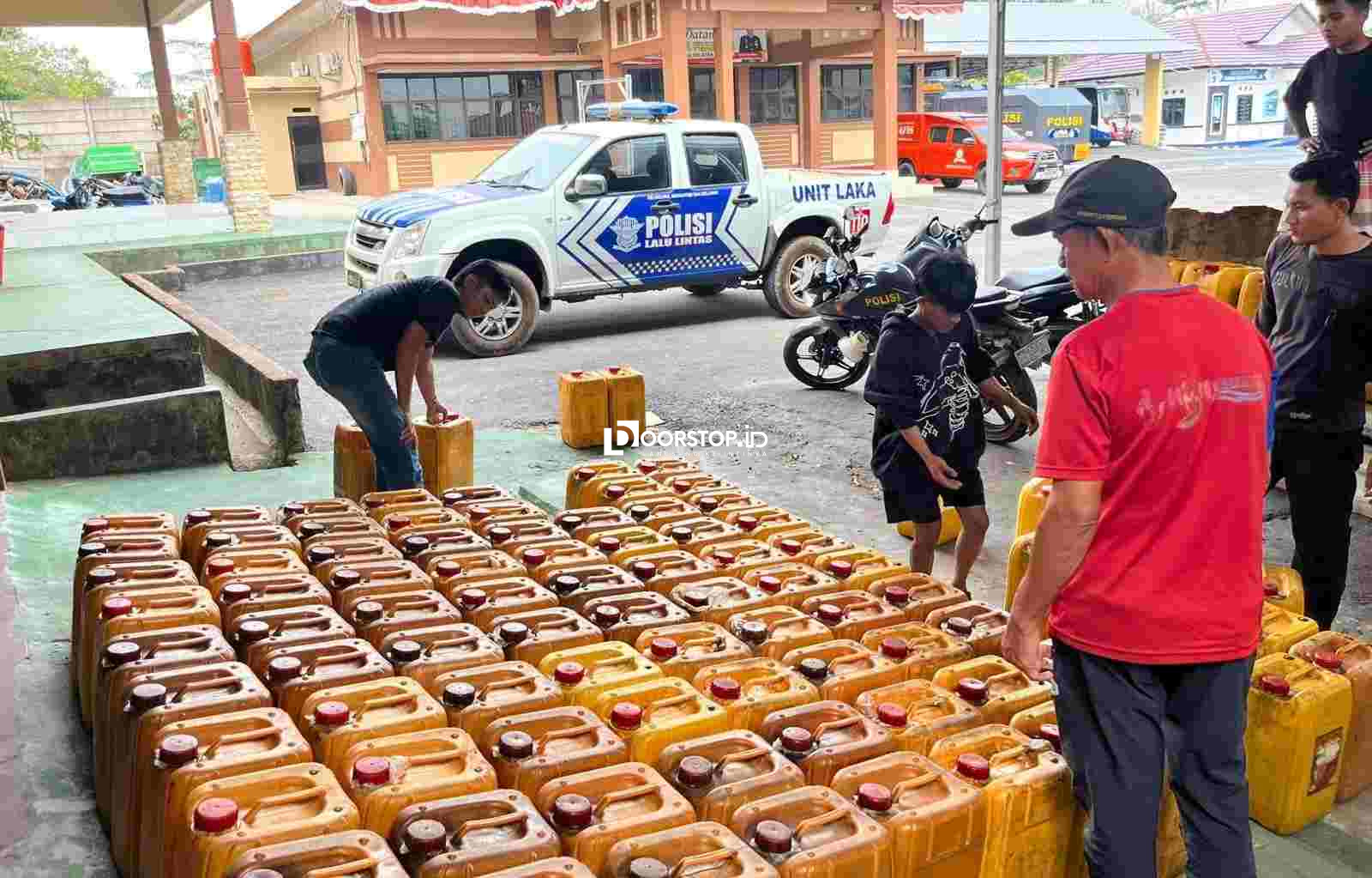 Polres Basel Bongkar Praktik Penyalahgunaan BBM Subsidi, 3.040 Liter Pertalite Diamankan