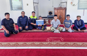 Puluhan Tahun Belum Direnovasi, Masjid Al Fatah di Belitung Timur Terima Bantuan PT TIMAH