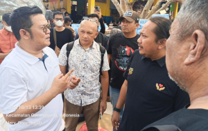 Bantuan PWI Babel Peduli Sampai di Posko Pengungsian Serdang, Diterima dan Disambut Langsung Bupati Bangka Selatan